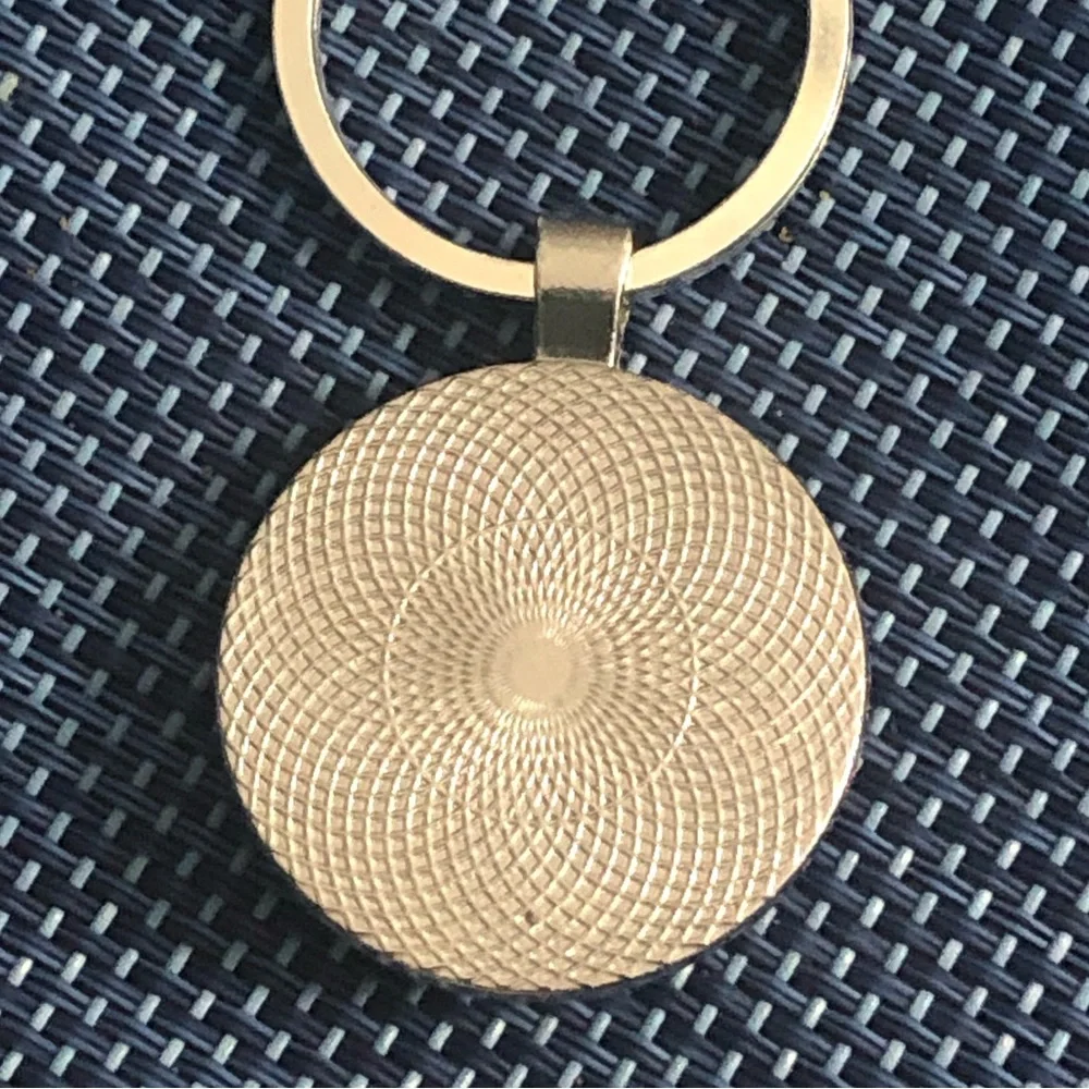 M GRATEFUL DEAD Multicolor SYF Steal Your Face Keychain CUSTOM MA BUYITWHENFOUND